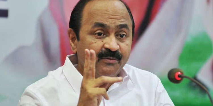 ചാൻസലർ പദവി ഒഴിയുമെന്ന് പറയാൻ ഗവർണർക്ക് അധികാരമില്ല : പ്രതിപക്ഷ നേതാവ്