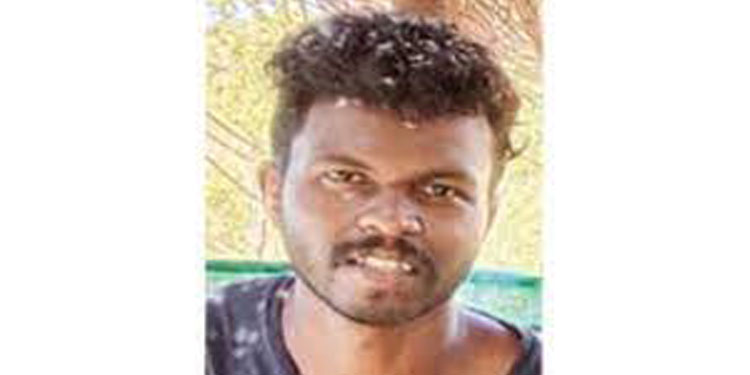 ബൈക്ക് തട്ടിയെടുത്ത് കടക്കെണിയില്‍പ്പെടുത്തി വഞ്ചിച്ചു ;  യുവാവിന്റെ ആത്മഹത്യാക്കുറിപ്പ് – പരാതി നല്‍കി