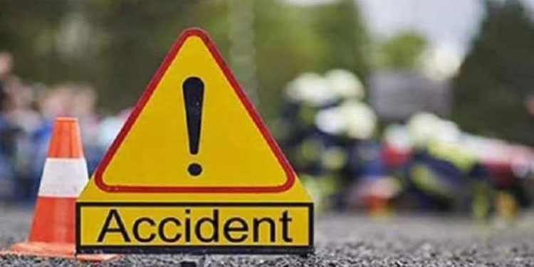 പന്നി കുറുകെ ചാടി  ;  കോഴിക്കോട് വാഹനങ്ങൾ നിയന്ത്രണം വിട്ട് കൂട്ടിയിടിച്ച് ഒരാൾ മരിച്ചു