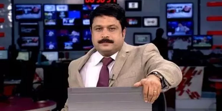 നടിയെ ആക്രമിച്ച കേസ് നടപടികൾ ചർച്ച ചെയ്തു ;  നികേഷ് കുമാറിനെതിരെ കേസ്