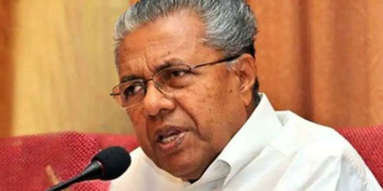 ‘ മൂന്ന് ജില്ലകളില്‍ കൊവിഡ് കുറഞ്ഞു’ , ചികിത്സ നിഷേധിച്ചാൽ കർശന നടപടി ‘ ;  അവലോകന യോഗത്തില്‍ മുഖ്യമന്ത്രി