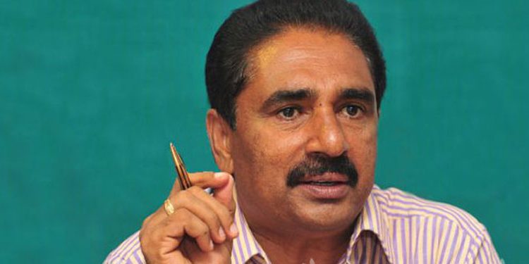 ഇടുക്കി കൊലപാതകം :  പ്രതിഷേധത്തിനിടെ പ്രേമചന്ദ്രൻ എംപിയുടെ വാഹനമാക്രമിച്ചെന്ന് പരാതി