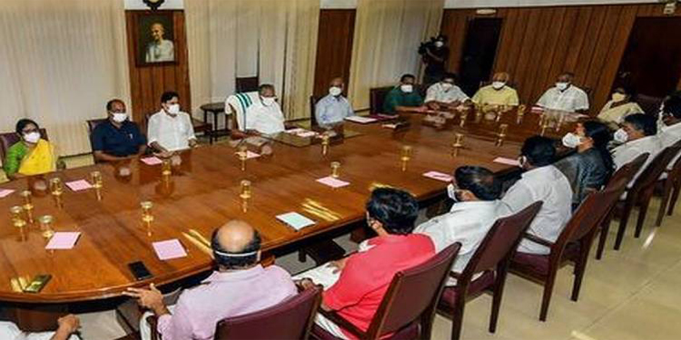 ഒമിക്രോൺ ; മന്ത്രിസഭായോഗം വിലയിരുത്തും