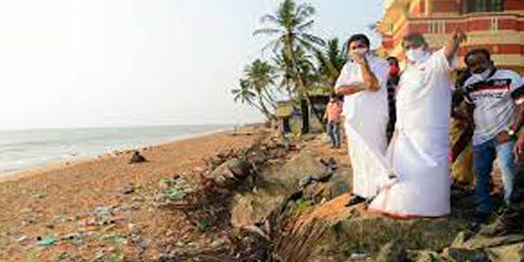 കടലാക്രമണം ; ഒന്നര വർഷത്തിനുള്ളിൽ ശാശ്വത പരിഹാരമെന്ന് റോഷി അഗസ്‌റ്റിൻ