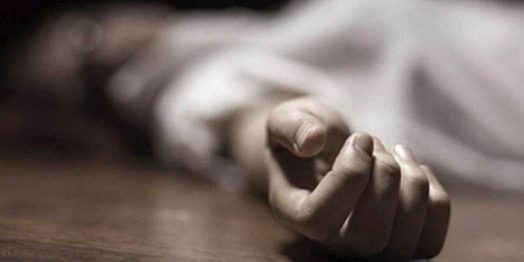 വയനാട് ആസിഡ് ആക്രമണത്തിൽ പരിക്കേറ്റ് ചികിത്സയിലായിരുന്ന യുവതി മരിച്ചു