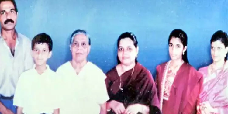 ആരെ ആദ്യം കൊല ചെയ്തു ?     ചുരുളഴിയാതെ  മാഞ്ഞൂരാൻ കുടുംബത്തിലെ  കൊലപാതകം