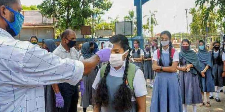 സംസ്ഥാനത്തെ സ്കൂളുകളുടെ പ്രവർത്തനത്തിനായി വിശദമായ മാർഗ്ഗരേഖ പുറത്തിറക്കി സർക്കാർ
