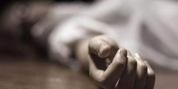 17കാരി ആത്മഹത്യ ചെയ്തു  ; ഹോസ്റ്റല്‍ വാര്‍ഡന്‍ അറസ്റ്റില്‍