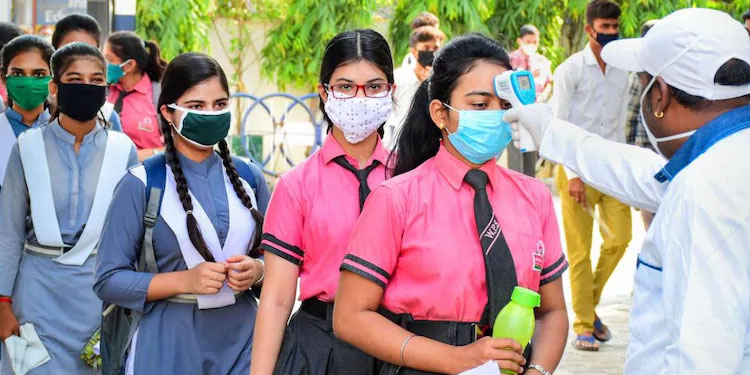 ശനിയാഴ്ച പ്രവർത്തി ദിവസമാക്കരുത് ; പുതിയ മാർഗ്ഗരേഖക്കെതിരെ വിമർശനവുമായി അധ്യാപക സംഘടനകൾ