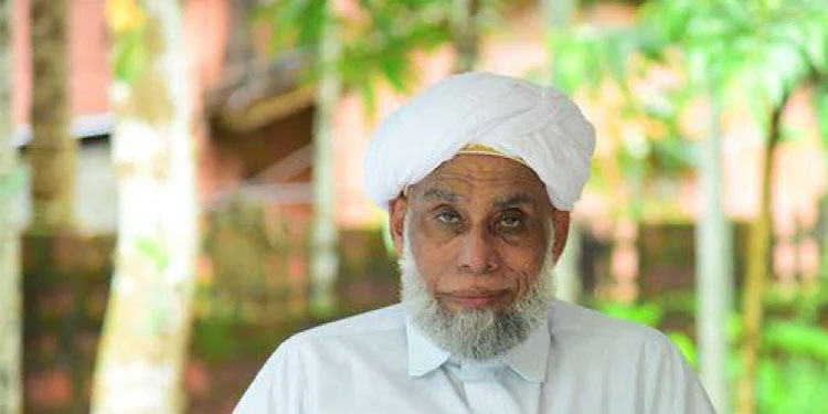 ഹിജാബ് നിരോധനം ഭരണഘടനാ ലംഘനം ;  ജിഫ്രി മുത്തുക്കോയ തങ്ങൾ