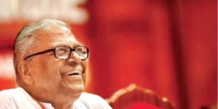 ‘ അച്ഛന്‍ പങ്കെടുക്കാത്ത ആദ്യത്തെ സമ്മേളനം ‘ ; വൈകാരിക കുറിപ്പുമായി മകന്‍ അരുണ്‍കുമാര്‍