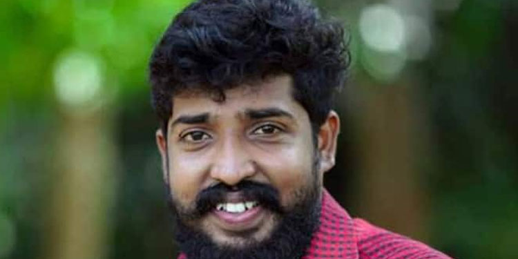 ലൈംഗിക പീഡന കേസിൽ വ്ലോഗർ ശ്രീകാന്ത് വെട്ടിയാറിനെ അറസ്റ്റ് ചെയ്തു