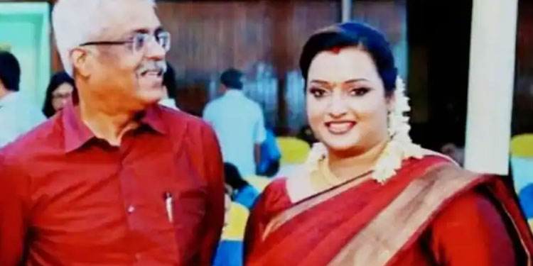 ‘ അനധികൃത ഇടപാടുകള്‍ ശിവശങ്കറിന് അറിയാം ‘  ; എം ശിവശങ്കറിനെതിരെ സ്വപ്ന സുരേഷ്