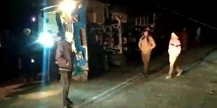 ഛത്തീസ്ഗഡിൽ ബസ് മറിഞ്ഞ് 3 പേർക്ക് പരുക്ക്
