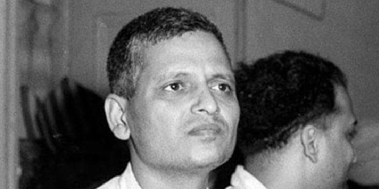 ഗോഡ്സെയെ പ്രകീർത്തിച്ച് സ്കൂൾ വിദ്യാർത്ഥികൾക്കായി മത്സരങ്ങൾ ; വിവാദം