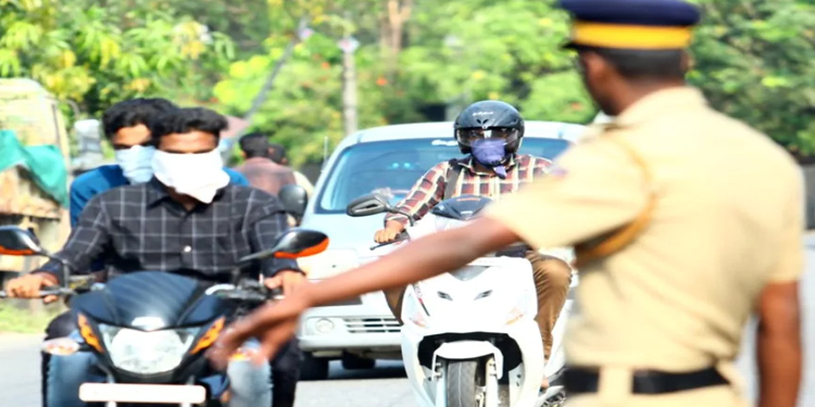 കുട്ടിറൈഡര്‍മാരെ പൊക്കാന്‍ മിന്നല്‍ പരിശോധന ; രണ്ട് മണിക്കൂറില്‍ കുടുങ്ങിയത് 203 വാഹനങ്ങള്‍