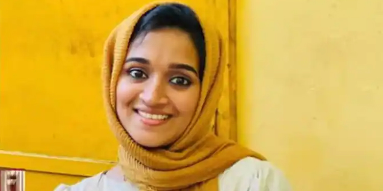 യുവതിയുടെ മരണം ഭർത്താവിന്റെ മാനസിക പീഡനം മൂലമെന്ന് ; ഭര്‍ത്താവിനെതിരെ കേസ്