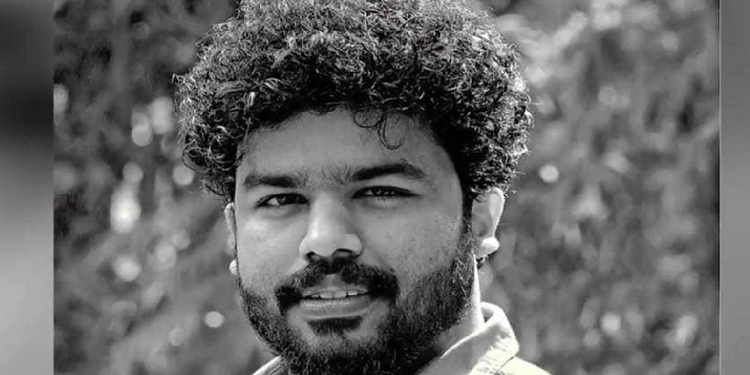 വിവാഹ വാഗ്ധാനം നൽകി പീഡിപ്പിച്ചെന്ന പരാതി ; സംവിധായകൻ ലിജു കൃഷ്ണന്റെ അറസ്റ്റ് ഇന്ന് രേഖപ്പെടുത്തിയേക്കും