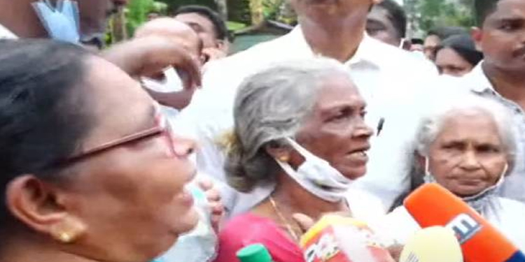 സിൽവർ ലൈനിനെതിരെ ചങ്ങനാശേരിയിൽ പ്രതിഷേധം ; കിടപ്പാടത്തിനായി മരിക്കാനും തയ്യാറെന്ന് പ്രതിഷേധക്കാർ