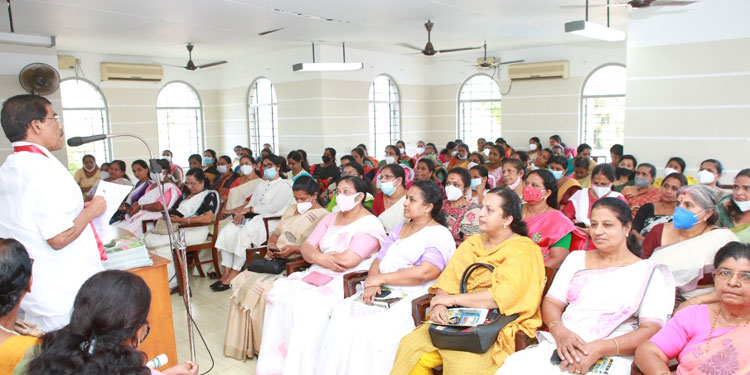 വനിതാ ശാക്തീകരണം കുടുംബങ്ങളില്‍ നിന്നു തുടങ്ങണം :  തോമസ് ചാഴികാടന്‍ എംപി