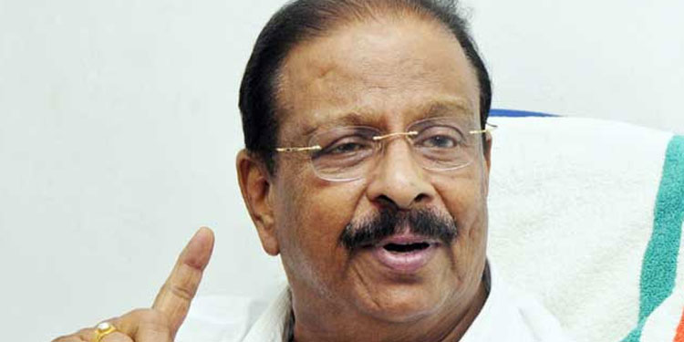 ഗ്രൂപ്പുകളുടെ ഒളിപ്പോരാണ് എംപിമാരുടെ പരാതിക്ക് പിന്നിൽ ; പുനഃസംഘടന നിർത്തിവെച്ചതിൽ അതൃപ്തിയുമായി കെ സുധാകരൻ