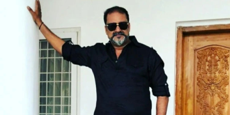 പോക്സോ : റോയ് വയലാറ്റിനെ പിടിക്കാതെ പോലീസ് ; കൂട്ടുപ്രതി സൈജുവും ഒളിവിൽ