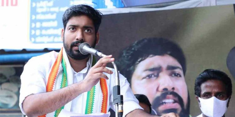 ‘ വിദ്യാർഥി കൺസഷൻ സർക്കാർ നൽകുന്ന ഔദാര്യമല്ല ; മന്ത്രി പ്രസ്താവന പിൻവലിക്കണം ’