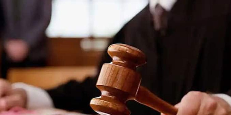 വെൺമണി ഇരട്ടക്കൊലപാതകം ;  പ്രതികൾ കുറ്റക്കാരെന്ന് കോടതി , ശിക്ഷ നാളെ