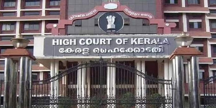നടിയെ ആക്രമിച്ച കേസിൽ അന്വേഷണ ഉദ്യോഗസ്ഥനെതിരെ സാക്ഷി കോടതിയിൽ