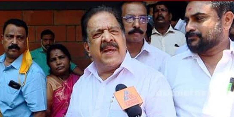 കൊതുകിനെ കൊല്ലാൻ തോക്കു വേണോ? സർക്കാരിനെതിരെ വിമോചന സമരത്തിന്റെ ആവശ്യമില്ലെന്ന് ചെന്നിത്തല