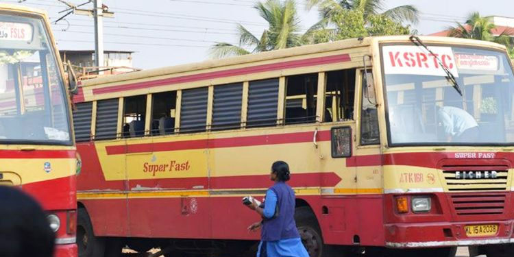 ജീവനക്കാർ സമരത്തിൽ , കെഎസ്ആർടിസിക്ക് വരുമാന നഷ്ടം 6 കോടി ; ഹാജരായത് 13.46%