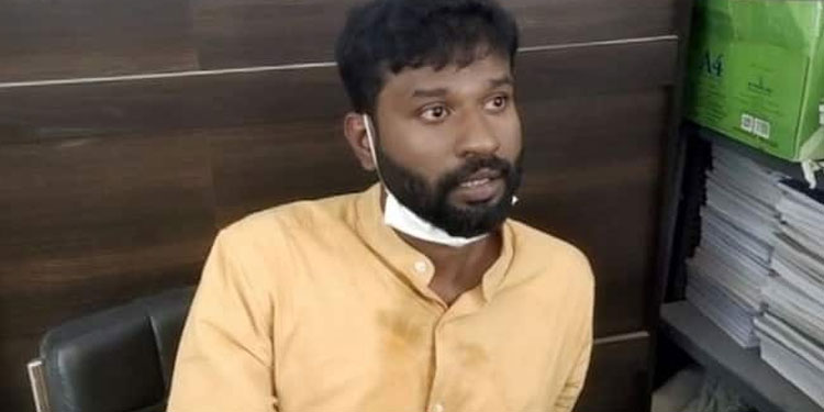 സൗദിയിൽ നിന്ന് ഇന്റർനെറ്റ് കോൾ വഴി അയൽവാസിയായ സ്ത്രീയെ ശല്യം ചെയ്തു ; നാട്ടിൽ എത്തിയപ്പോൾ അറസ്റ്റ്