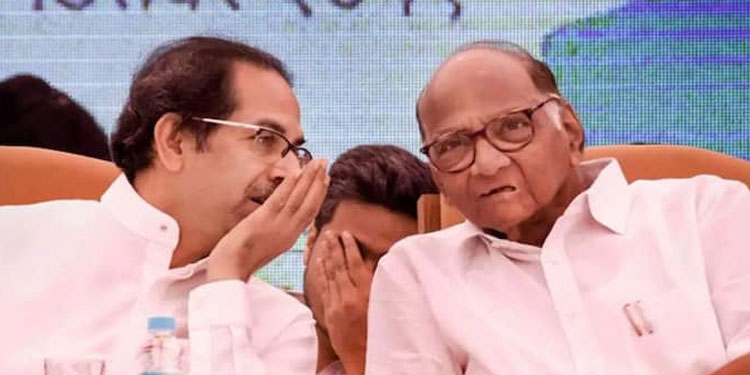 നിയമസഭാംഗങ്ങള്‍ക്ക് മുംബൈയില്‍ 300 വീടുകള്‍ നല്‍കാന്‍ ഉദ്ധവ് താക്കറെ , എതിര്‍ത്ത് ശരദ് പവാര്‍