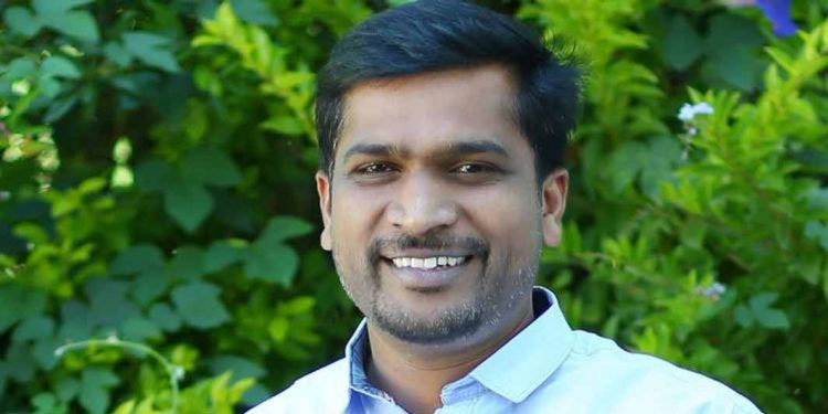 എംഎൽഎയുടെ സത്യപ്രതിജ്ഞാ പരിഭാഷയിലെ വീഴ്ച  ; ഉദ്യോഗസ്ഥർക്കെതിരെ നടപടി