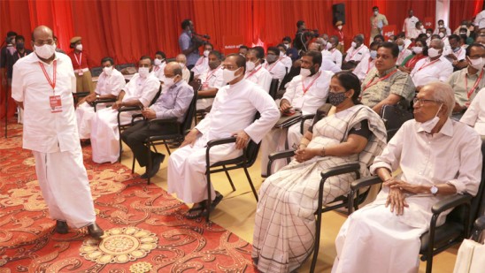 17 അംഗ സെക്രട്ടറിയേറ്റ്‌ ; എട്ട്‌ പേർ പുതുമുഖങ്ങൾ