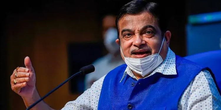 പെട്രോളിനും ഡീസലിനും വില വര്ധിച്ചതിന് കാരണം റഷ്യ ഉക്രൈന് യുദ്ധം : നിതിൻ ഗഡ്കരി