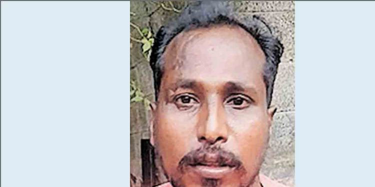 തുണി കഴുകുമ്പോൾ മുഖം പൊത്തി യുവതിയെ ആക്രമിച്ചു , ഉടുപ്പ് വലിച്ചുകീറി ;  യുവാവ് പിടിയിൽ