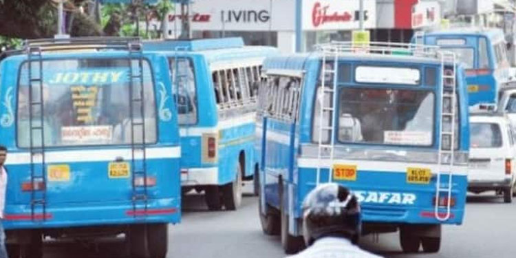 ഗതാഗത മന്ത്രി പറഞ്ഞു പറ്റിച്ചു ; സംസ്ഥാനത്ത് സ്വകാര്യ ബസ് സമരം തുടരുമെന്ന് ബസ് ഉടമകൾ