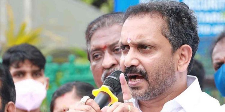 ‘ഇന്ധന നികുതി സംസ്ഥാനം കുറയ്ക്കണം ; പ്രധാനമന്ത്രിയുടെ അഭ്യർഥന മാനിക്കണം’