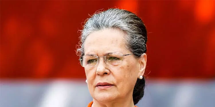 കെ.വി തോമസിനെ വിലക്കിയത് കെ.പി.സി.സി; നടപടിയും തീരുമാനിക്കാമെന്ന് കോൺഗ്രസ് ഹൈക്കമാൻഡ്