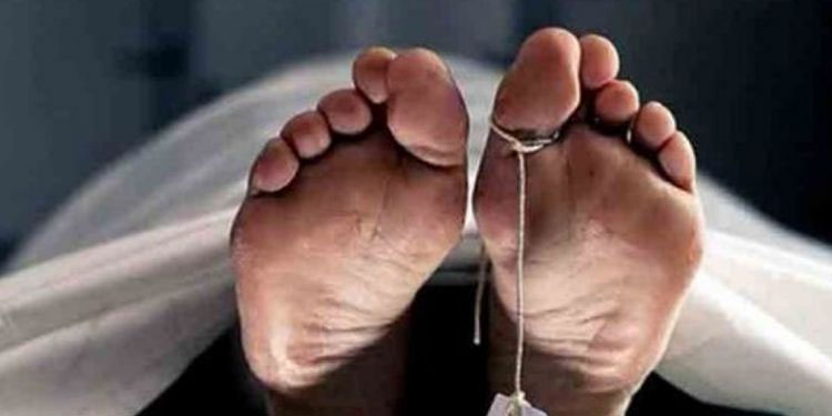 മക്കളെ കൊന്ന കേസ് : പ്രതിയായ മലയാളി കോടതിക്കെട്ടിടത്തിൽനിന്ന് ചാടി മരിച്ചു