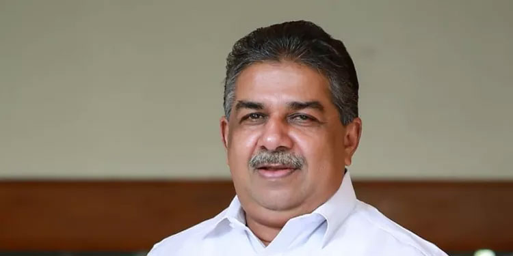 ഹേമ കമ്മിറ്റി റിപ്പോര്‍ട്ട് ചര്‍ച്ച ചെയ്യാന്‍ യോഗം: എല്ലാ സിനിമാ സംഘടനകള്‍ക്കും ക്ഷണം
