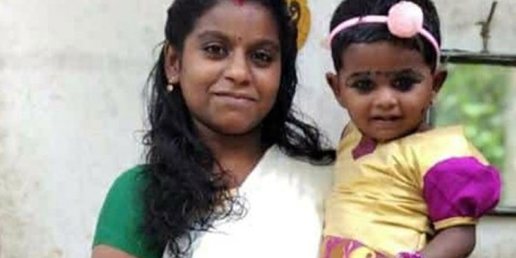 ഭർതൃഗൃഹത്തിൽ അമ്മയും കുഞ്ഞും തൂങ്ങിമരിച്ച നിലയിൽ ; ഭർത്താവ്‌ പൊലീസ്‌ കസ്റ്റഡിയിൽ