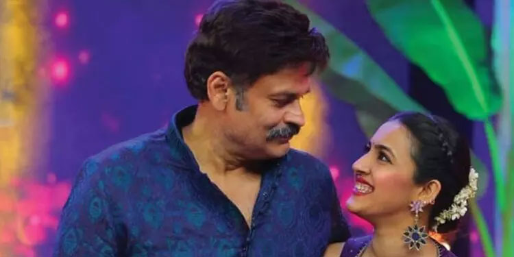 പബിലെ പോലീസ് റെയ്ഡിൽ തെലുഗു നടി പിടിയിലായ സംഭവം:  നിഹാരിക തെറ്റ് ചെയ്തിട്ടില്ല ; പിന്തുണയുമായി പിതാവ് നാഗ ബാബു