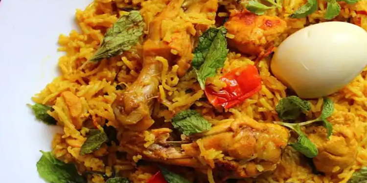 ആഭ്യന്തര വിമാനങ്ങളിൽ മാംസാഹാരം നിരോധിക്കണം ; കേന്ദ്രത്തിന് കത്തെഴുതി ​ഗുജറാത്ത് മൃ​ഗക്ഷേമ ബോർഡ്