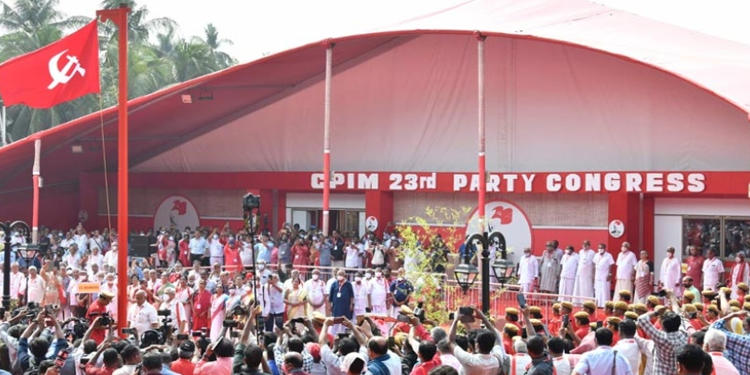 നന്ദിഗ്രാമില്‍ നിന്ന് പാഠം പഠിക്കണം ; സില്‍വര്‍ലൈനില്‍ ജാഗ്രത പുലര്‍ത്തണമെന്ന് ബംഗാളില്‍ നിന്നുള്ള സിപിഐഎം നേതാക്കള്‍