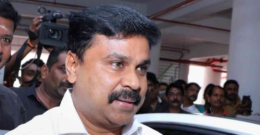 ദിലീപിന്റെ അഭിഭാഷകർക്കെതിരെ ബാർ കൗൺസിലിന് തെളിവുകൾ നൽകി അതിജീവിത