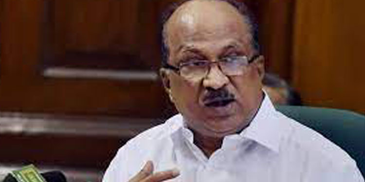 ഗ്രൂപ്പുകള്‍ കോണ്‍ഗ്രസിന് ഗുണം ചെയ്യില്ല ; അംഗത്വ വിതരണം പരാജയമെന്ന് കെ വി തോമസ്