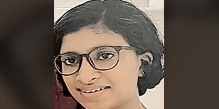 അമ്മ വഴക്ക് പറഞ്ഞതിന് ഫ്ലാറ്റില്‍ നിന്ന് ചാടിയത് ; കോട്ടയത്തെ 15കാരിയുടെ മരണം ആത്മഹത്യയെന്ന് പോലീസ്