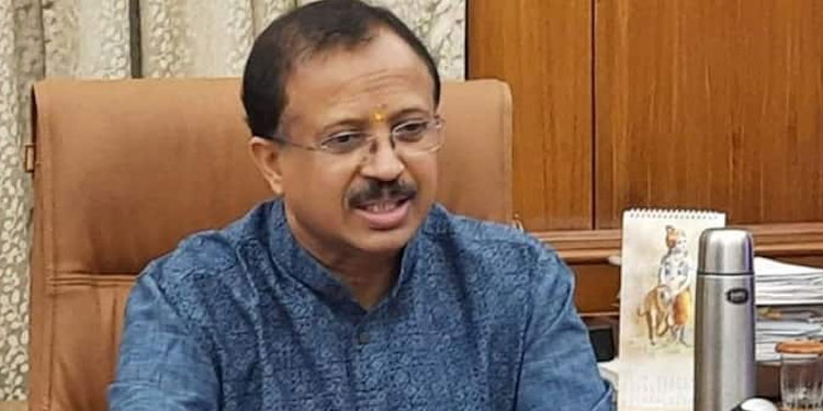 സെമിനാറിലെ സ്റ്റാലിന്‍റെ സാന്നിധ്യം;  കുറച്ചുപേര്‍ കൂടിയിരുന്നാല്‍ മോദിയുടെ മൂക്ക് തെറിക്കില്ലെന്ന് മുരളീധരന്‍